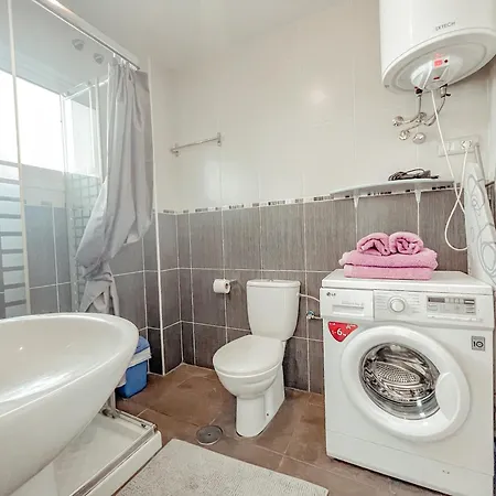 Cc Victoria Ocean View Apartamento *